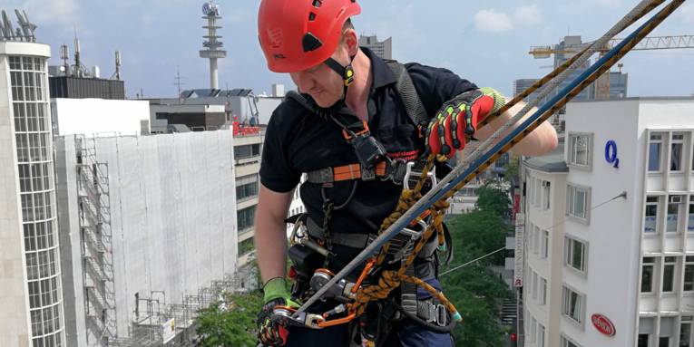 Abseilen am Kröpcke